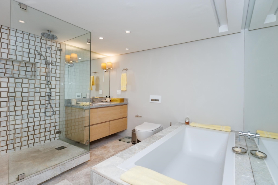 To Let 3 Bedroom Property for Rent in Clifton Western Cape